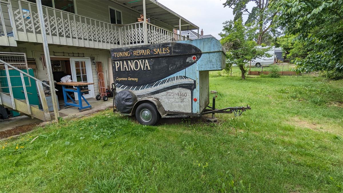 Originally owned by Seattle piano technician and former PTG President, George Morgan